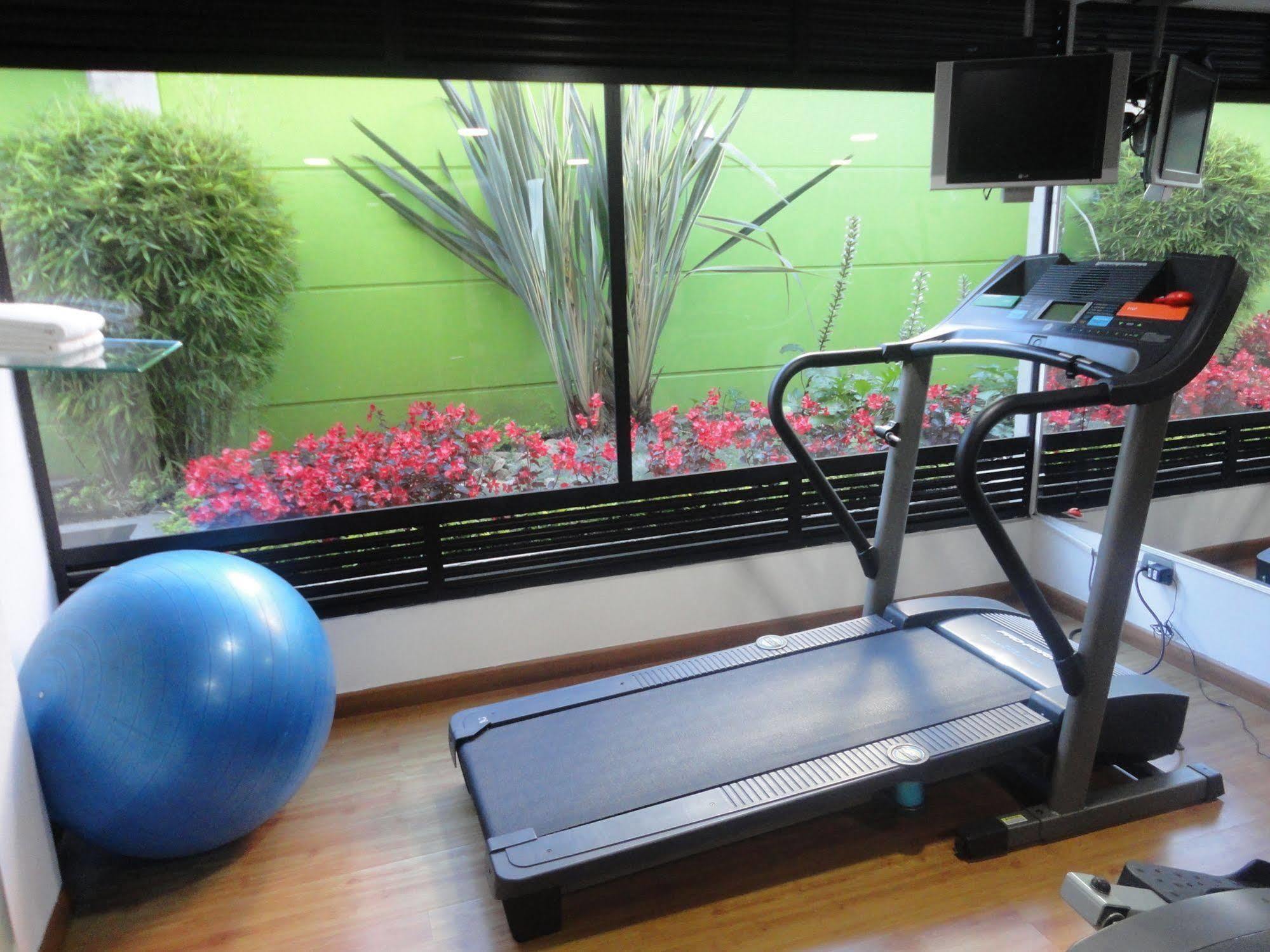 Travelers Obelisco Apartamentos Bogota Ngoại thất bức ảnh